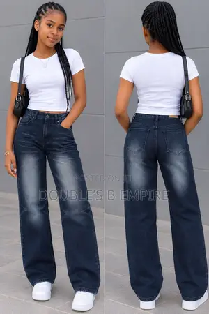 Teenagers Baggy Jeans