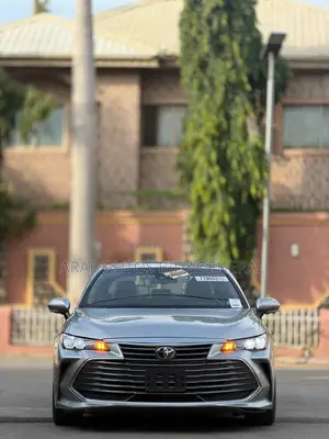 Toyota Avalon 2021 Silver