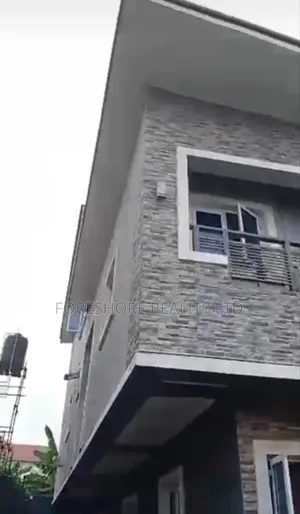 4bdrm Duplex in Adeniyi Jones for rent
