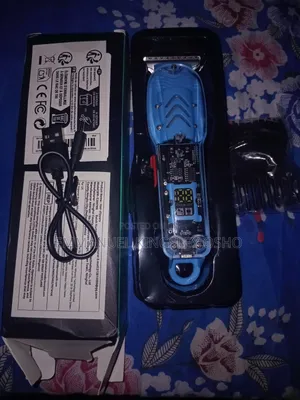 Rechargeable Hair Clipper + Accessories + Charging Cable