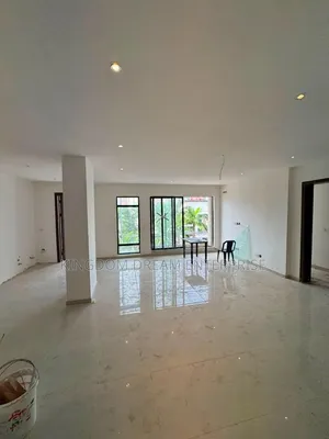 2bdrm Apartment in Ikoyi Lagos, Gerard Road for sale