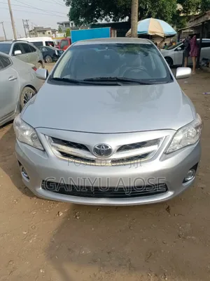 Toyota Corolla 2013 Silver