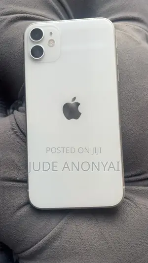 Apple iPhone 11 64 GB White