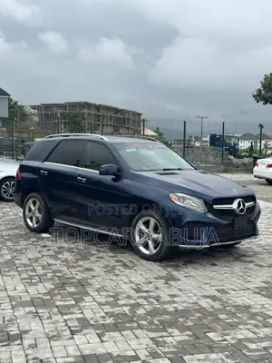 Mercedes-Benz GLE-Class GLE 350 2018 Blue
