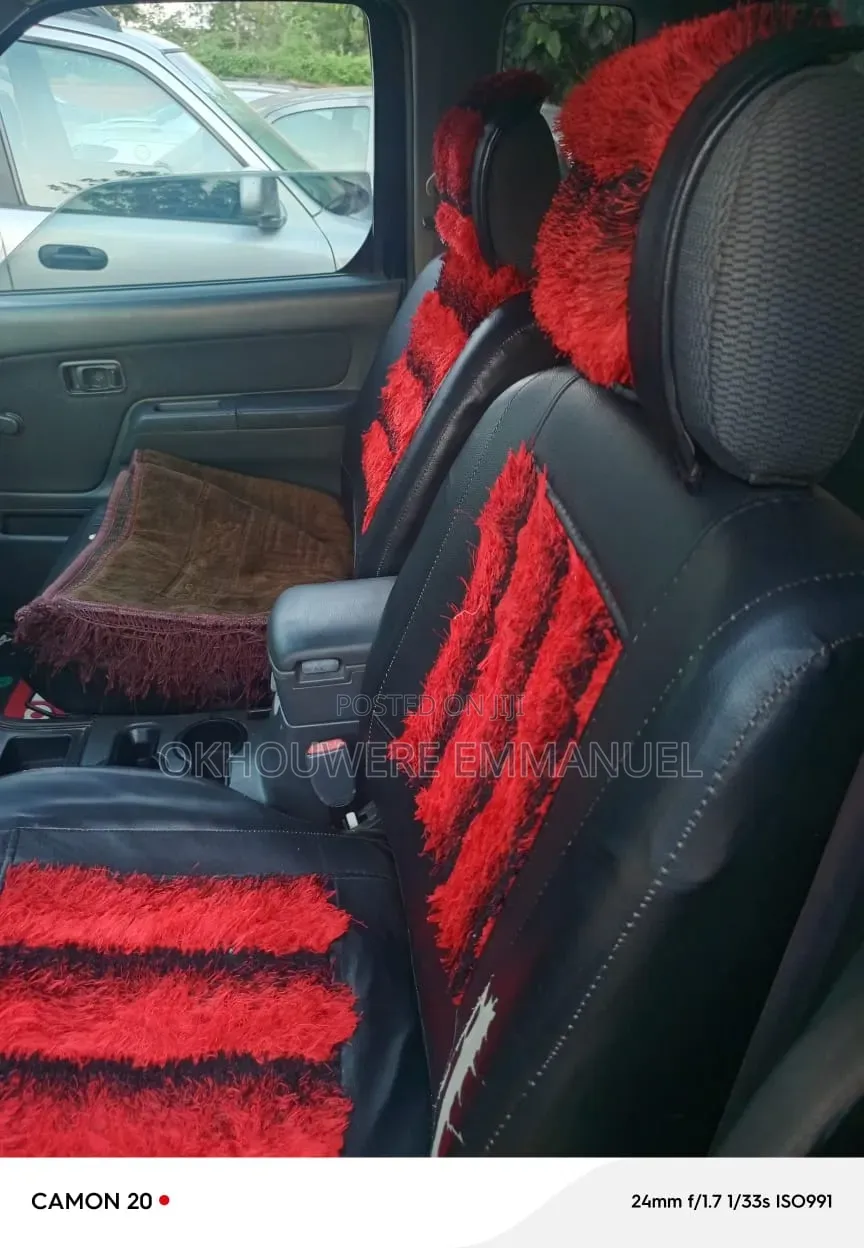Nissan Frontier Automatic 2005 Black