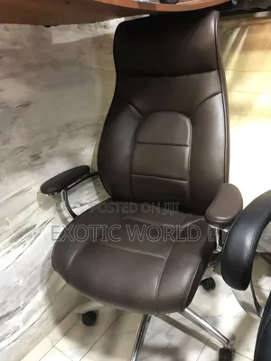 High Back Luxury Office Chair – Brown Executive Chair