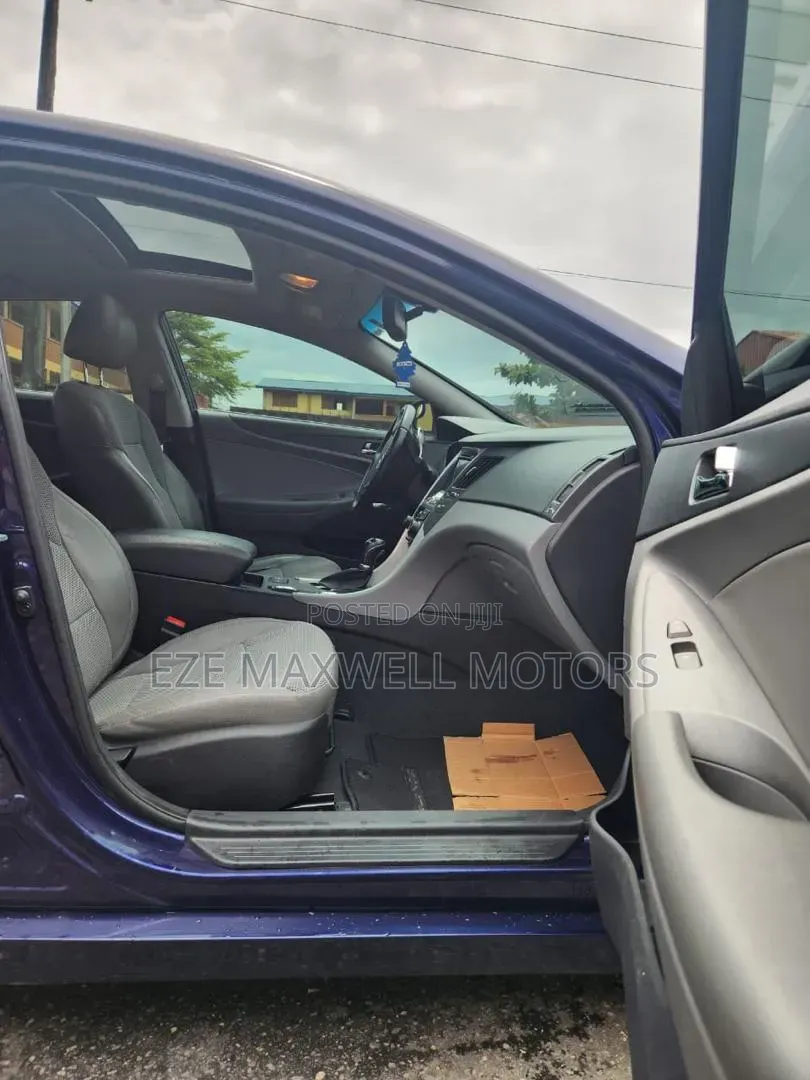 Hyundai Sonata 2013 Blue