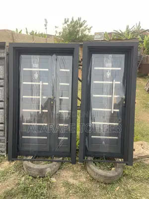 Iron Padded Door With Stillness Handles