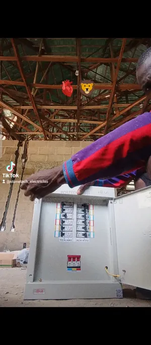 Electrician ⚡💡⚡