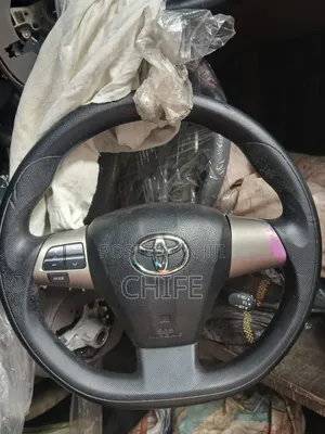Toyota Steering Wheel Corolla 2011/12