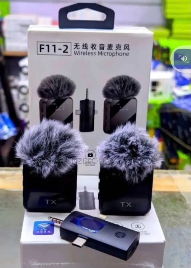 Skit Microphone