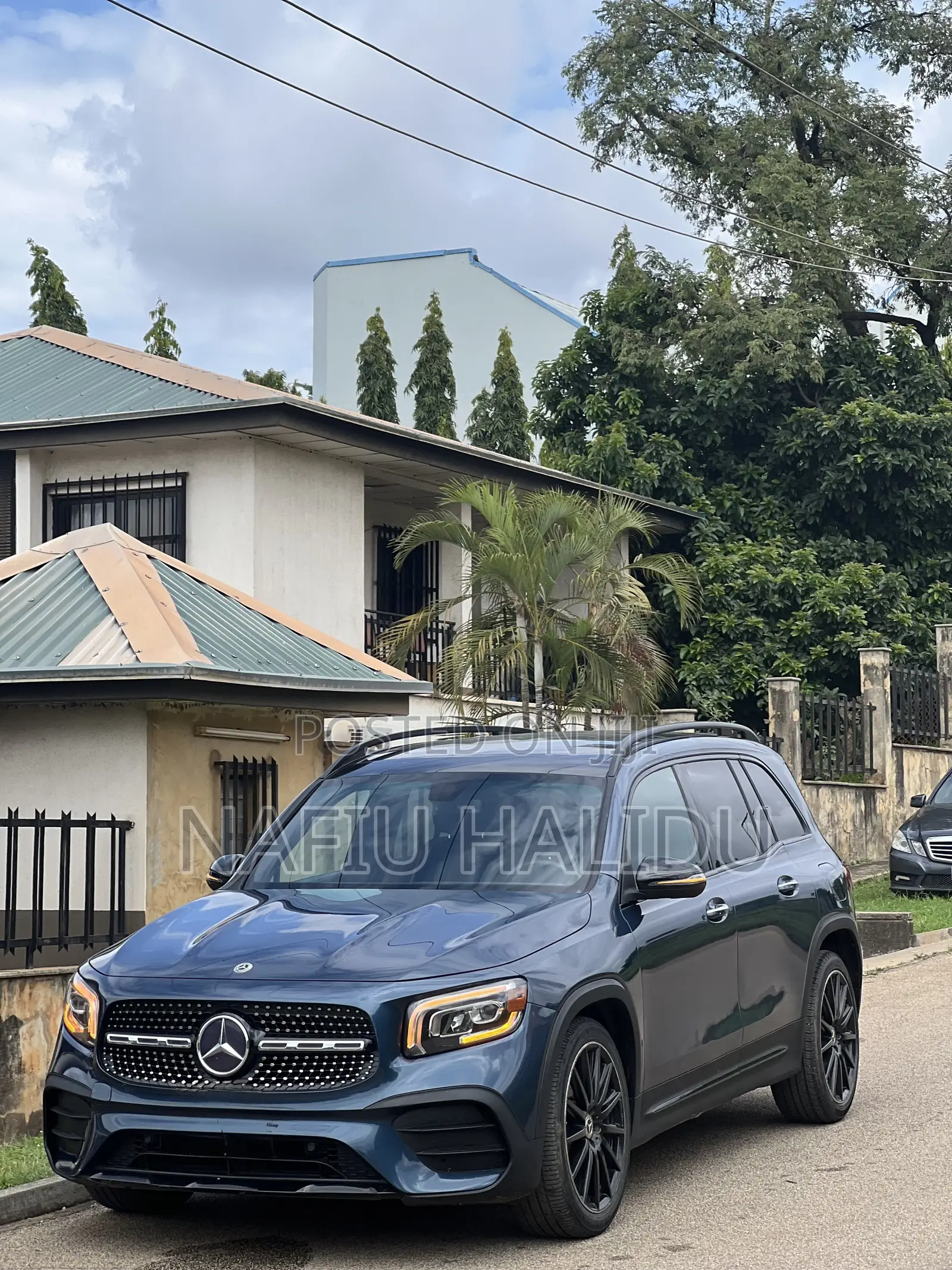 Mercedes-Benz GLB-Class 2020 Blue