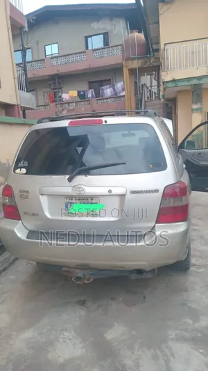 Toyota Highlander 2006 Silver