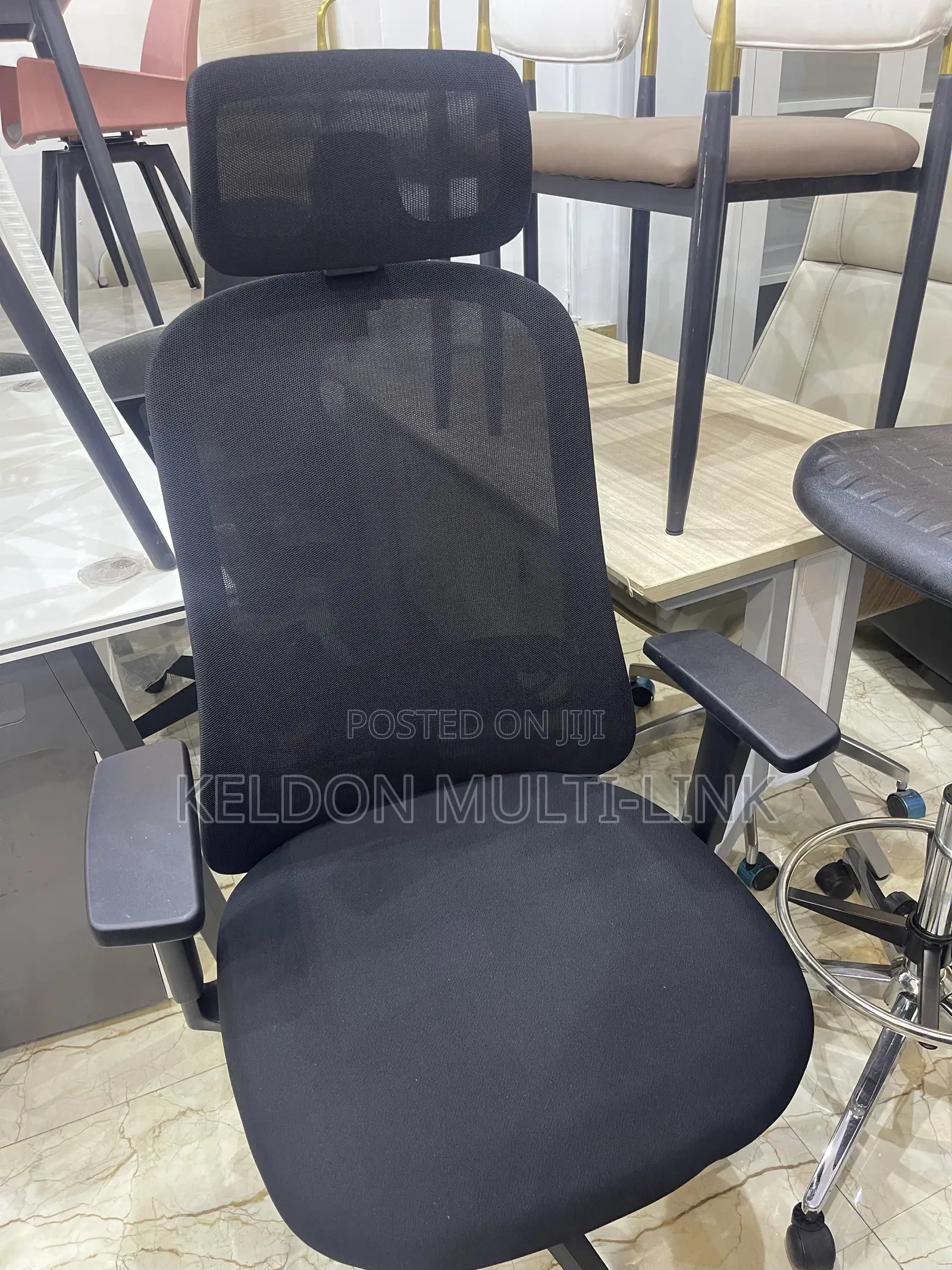 Smart Ergonomic Swivel Chair