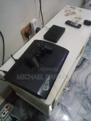 Play Station 3