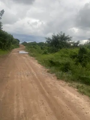 3 Half Plots of Land for Sale at OLD UMUAHIA