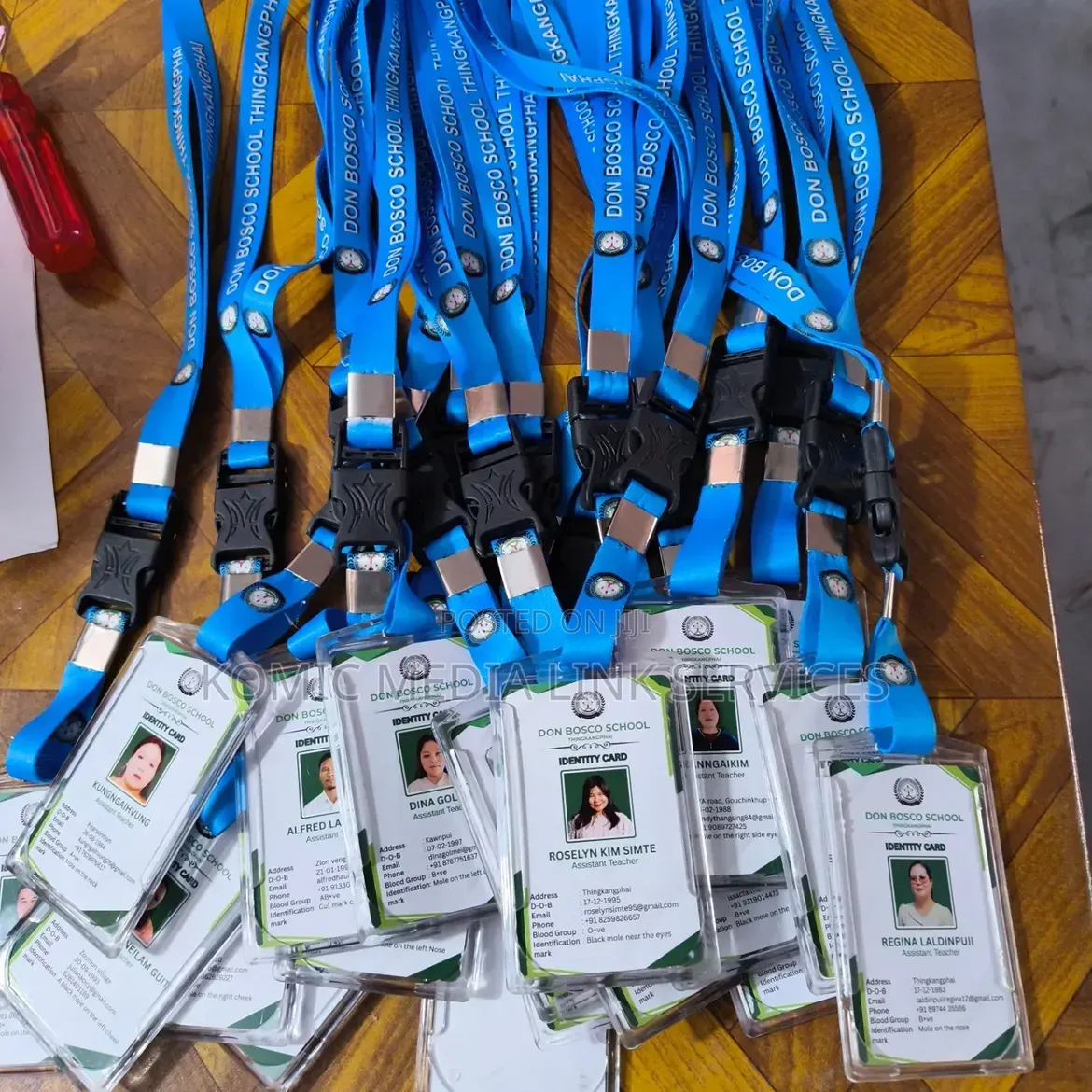 Custom Plastic ID Cards, Branded Lanyards Plastic Holders