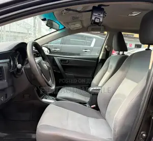 Toyota Corolla 2015 Black