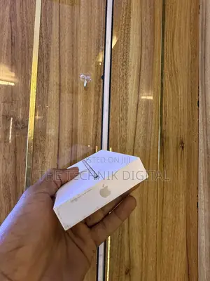 New Apple iPhone Air 256 GB Silver