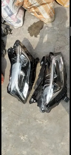 2020 Model Mercedes Benz GLA Headlamp Set.