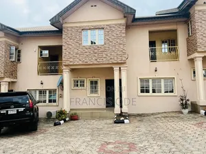 3bdrm House in Agodi for rent