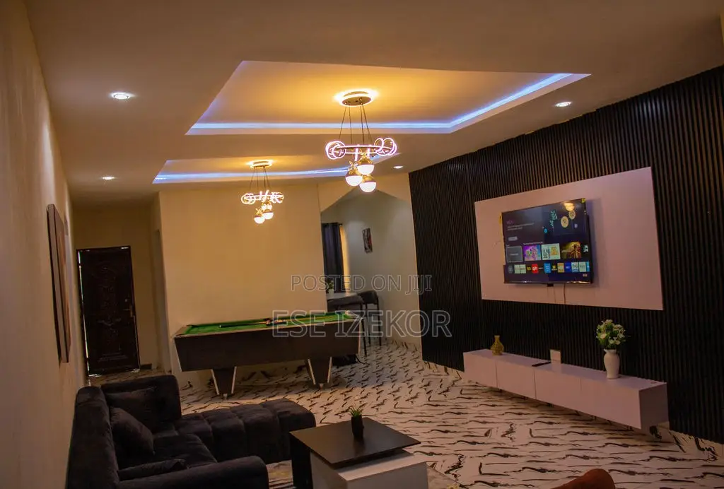 Ese Imperial Apartments