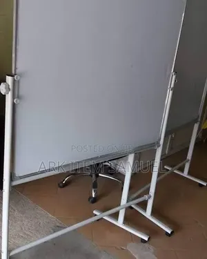Two Leg White Board