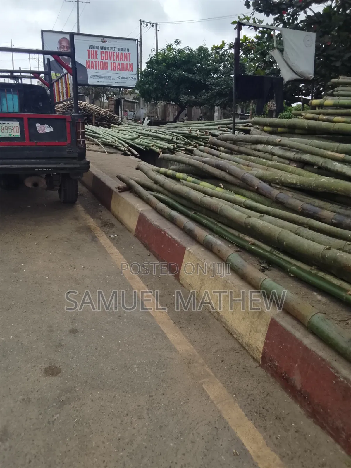 I Sell Bamboo Sticks for Building