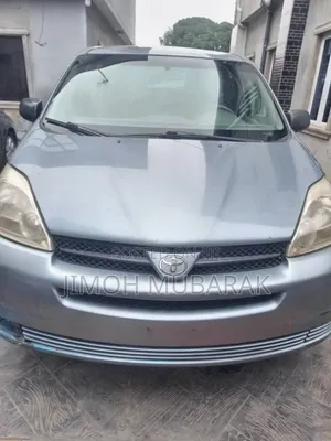 Toyota Sienna 2005 Black