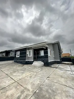 3bdrm Bungalow in Transformation, Idishin for sale