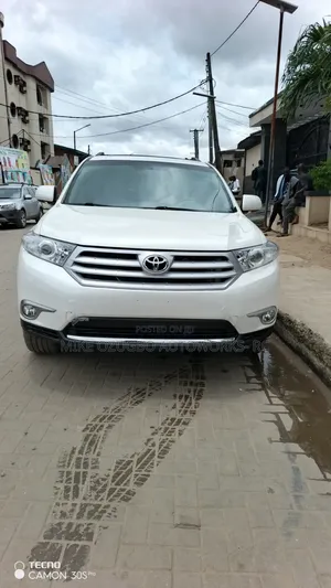 Toyota Highlander 2013 White