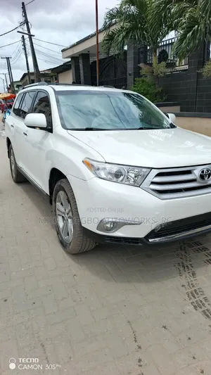 Toyota Highlander 2013 White