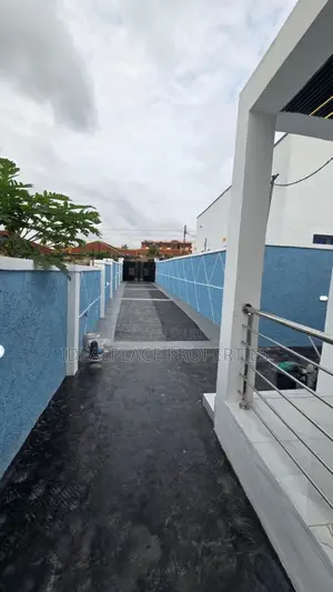 3bdrm Bungalow in Adetokun Estate, Eleyele for sale