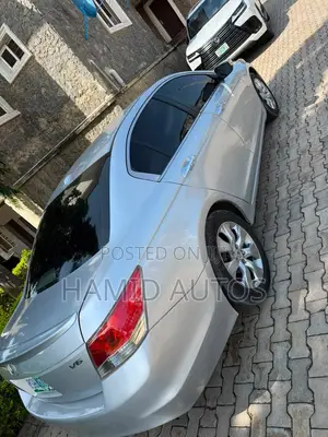 Honda Accord 2008 Silver