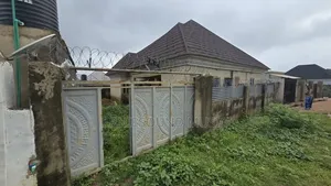 3bdrm Bungalow in Dutse-Alhaji for sale