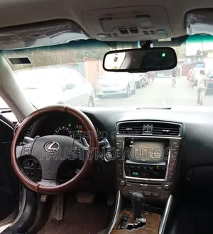 Lexus IS 250 2009 Off white