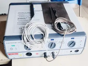 Diathermy Machine(BERCHTOLD ELEKTROTOM 390)