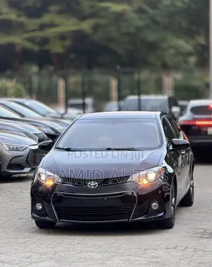 Toyota Corolla 2014 Black