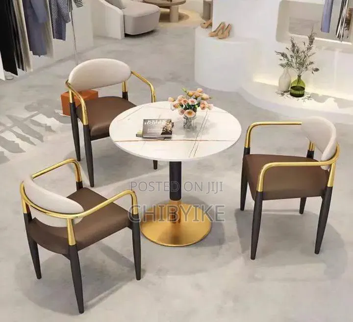 Luxury Marble Dining Round Table Available as Seen
