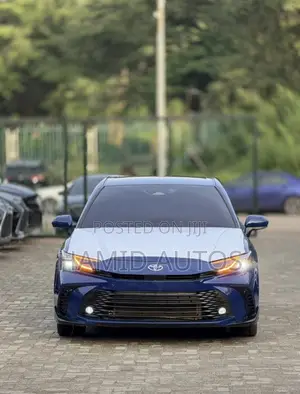 Toyota Camry 2025 Blue