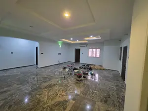 3bdrm Apartment in Private Compound, Jahi for rent