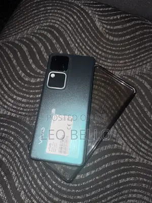 Vivo V30 5G 256 GB Green