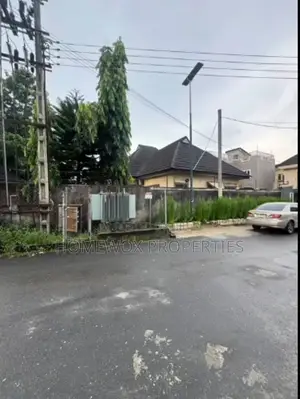 3bdrm Bungalow in Obio-Akpor for sale