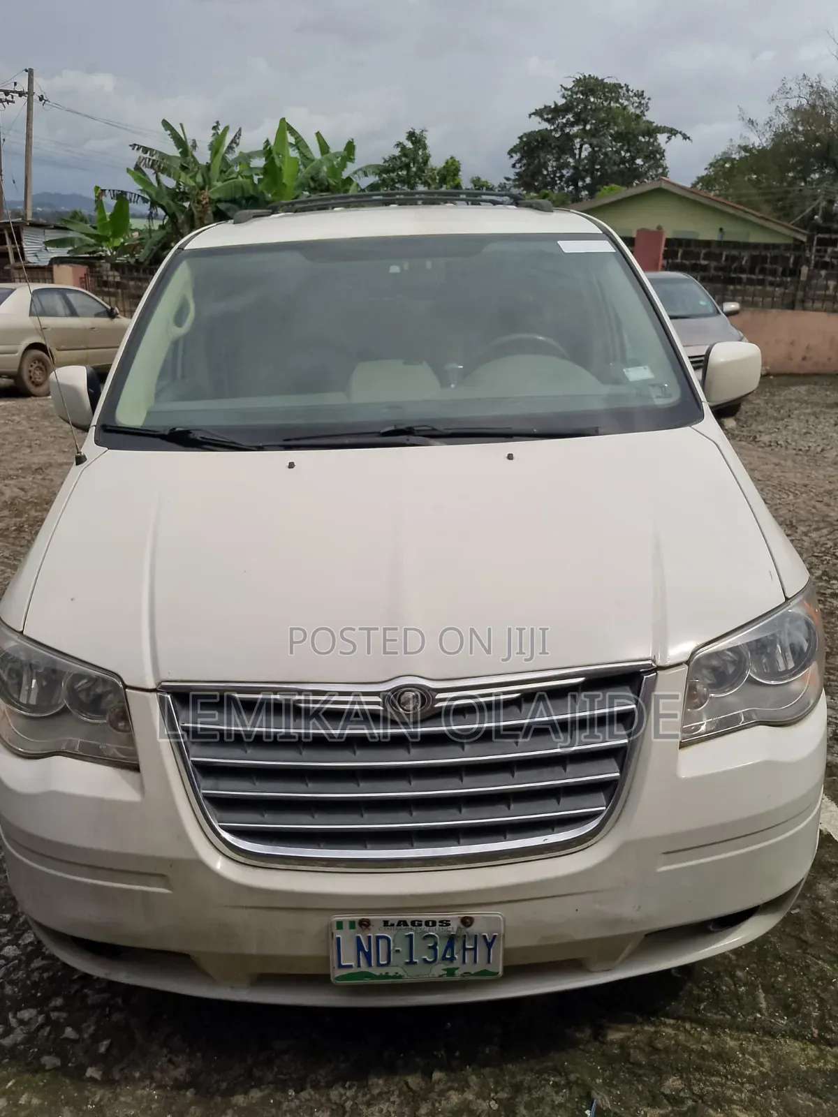 Dodge Caravan 2009 White