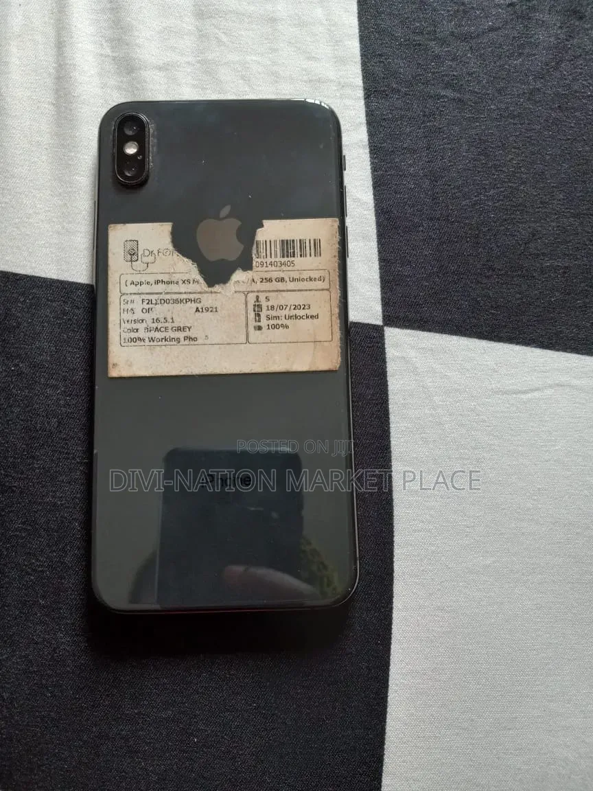 Apple iPhone XS Max 256 GB Black