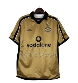 Manchester United Reversible 2001/2002 Retro Jersey