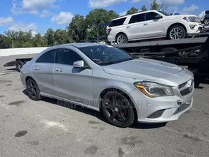 Mercedes-Benz CLA-Class 2015 Silver
