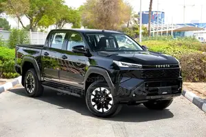 New Toyota Hilux 2026 Black