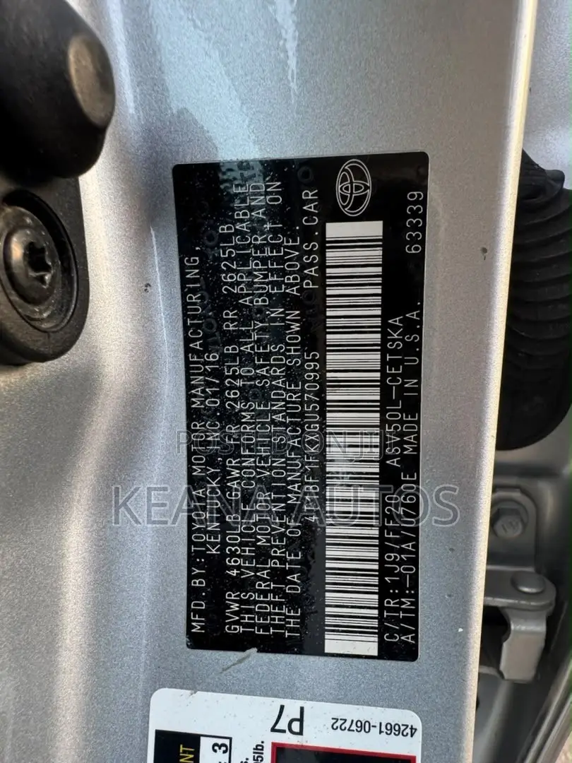 Toyota Camry 2016 Silver