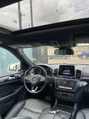 Mercedes-Benz GLE-Class 2017 White